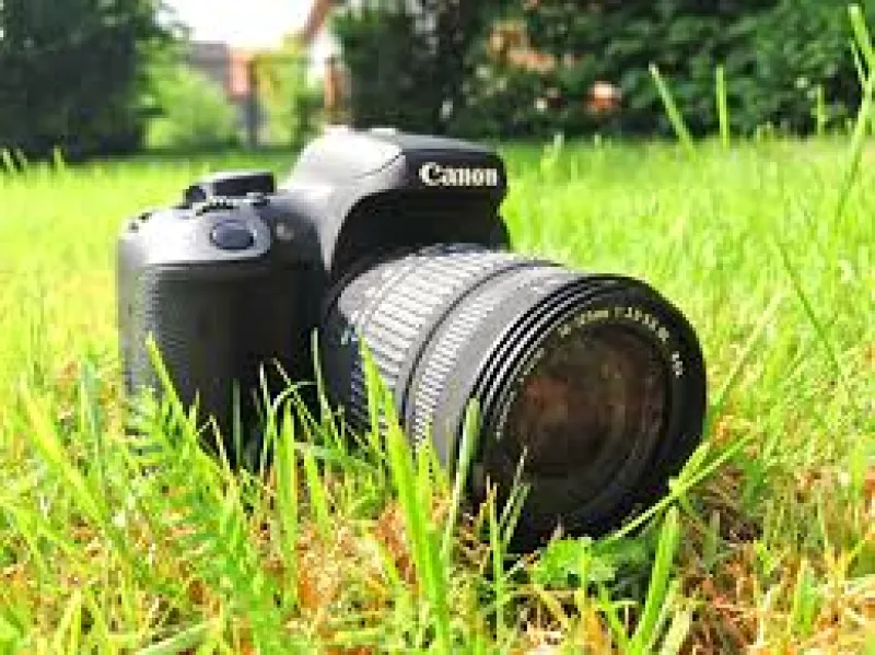 Canon EOS 1500D DSLR Camera